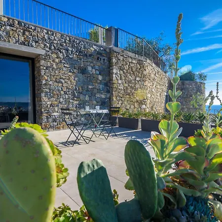 Agave Гостевой дом Санремо